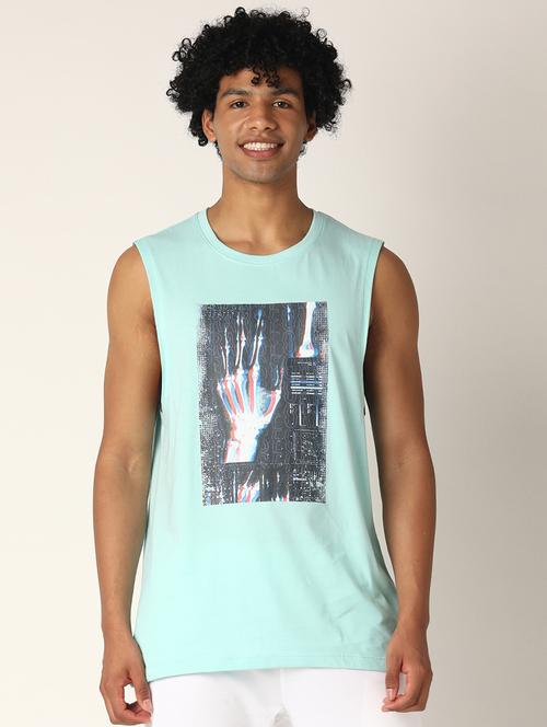 blue front print t-shirt - 17873699 - Very Small Image - 1