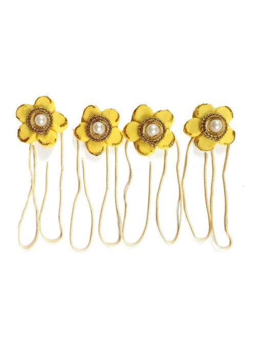 pack of 4 handcrafted thread rakhi - 17895679 - Very Small Image - 1