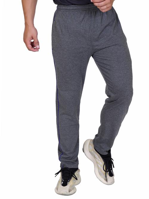 stain release feature helps easy release  - 17929734 - Very Small Image - 1