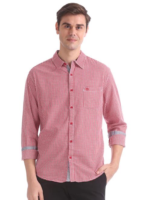 red checkered casual shirt - 17936955 - Very Small Image - 1