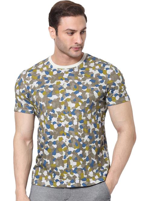 multi colored camouflage t-shirt - 17947887 - Very Small Image - 1