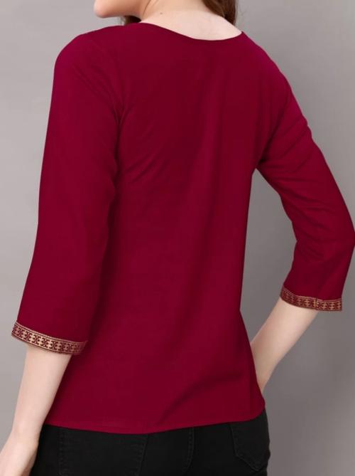 red net top - 17949968 - Very Small Image - 1