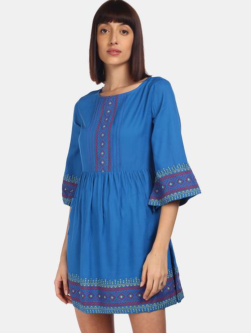 bell sleeved printed a-line  dress - 17951538 - Very Small Image - 1