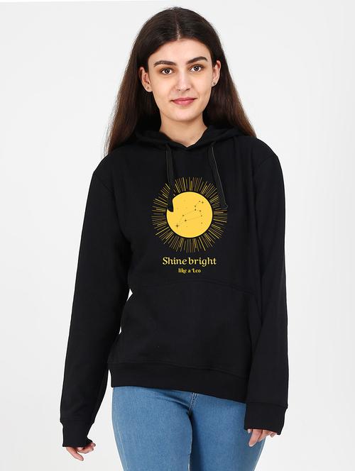 hooded neck graphic sweatshirt - 17972366 - Very Small Image - 1
