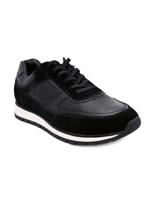 black leather sport shoes - 17976027 - Very Small Image - 1