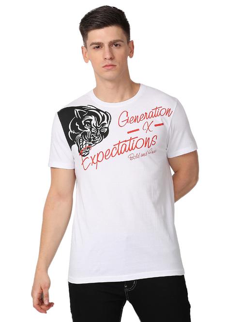 white chest printed t-shirt - 17977232 - Very Small Image - 1