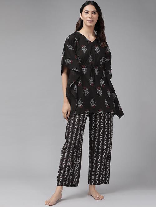 v-neck striped nightwear pajama set - 17977882 - Very Small Image - 1