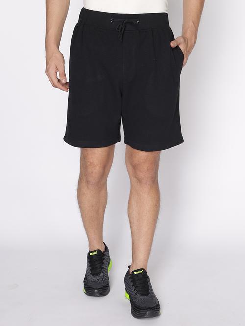 black solid shorts - 18008269 - Very Small Image - 1