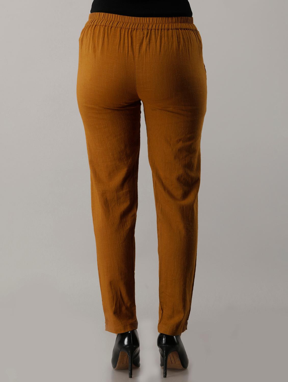 women solid mid rise cigarette pants - 18011531 - Zoom Image - 2