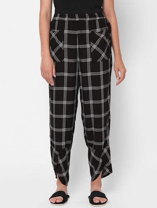 mid rise checkered pajama - 18020438 - Very Small Image - 1