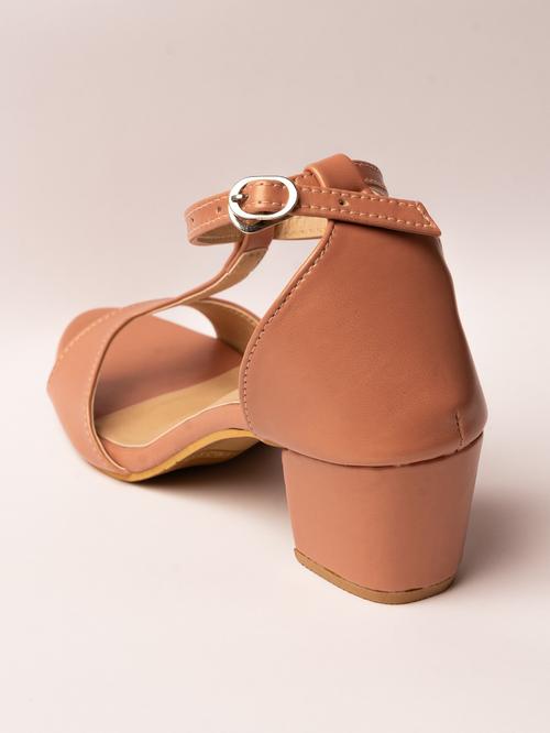 velerie has come up with a  - 18041527 - Very Small Image - 1