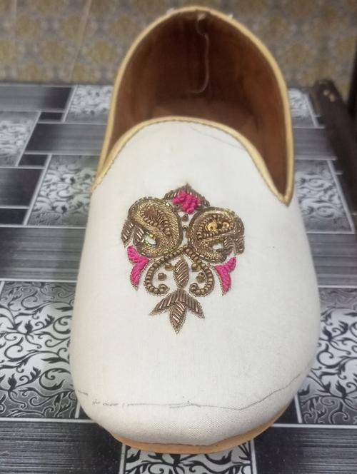 attractive lofar shoes ??  - 18044906 - Very Small Image - 1