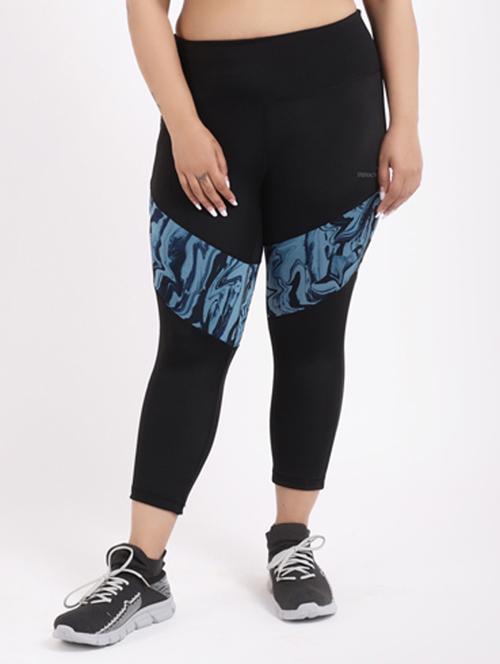 high rise printed sports capri - 18045427 - Very Small Image - 1