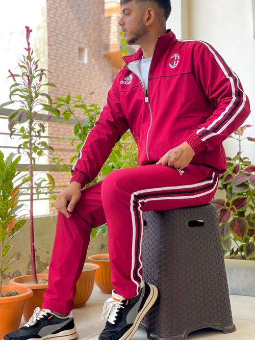 track suit  - 18061775 - Very Small Image - 1