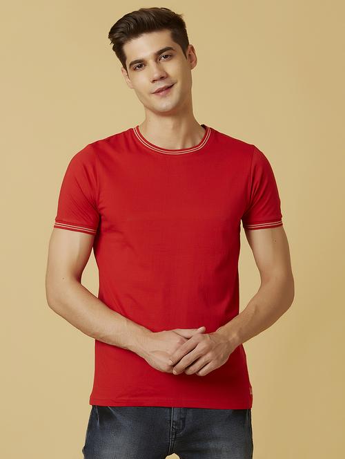 red solid t-shirt - 18067592 - Very Small Image - 1