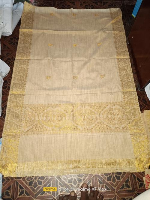 assamese ghisa cotton sador ghisa stall  - 18078177 - Very Small Image - 1