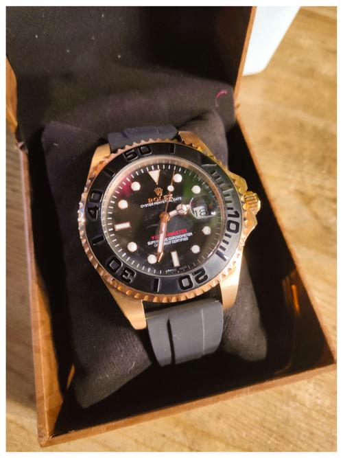 amazing quality all crono work gold  - 18079394 - Very Small Image - 1