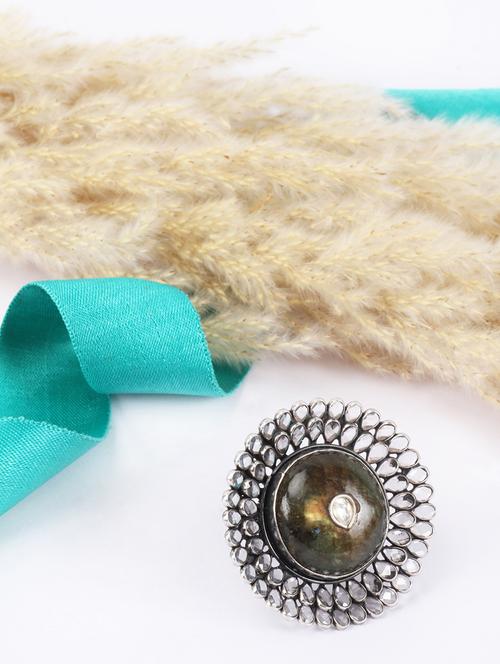 silver finger ring - 18107270 - Very Small Image - 1