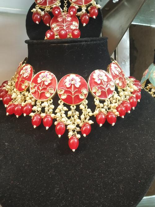 jewellery  - 18119212 - Very Small Image - 1