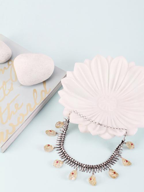 silver handcrafted necklace - 18151487 - Very Small Image - 1