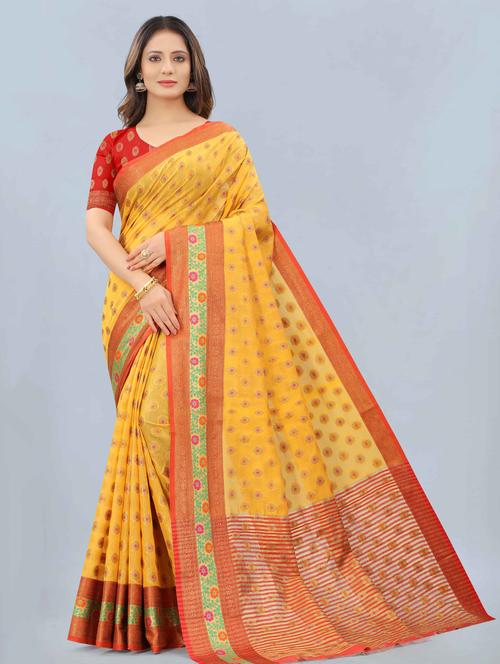 women's ethnic motifs yellow colored saree with blouse - 18172569 - Very Small Image - 1