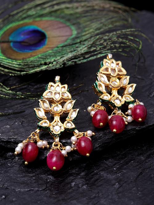 red metal drop earring - 18177355 - Very Small Image - 1