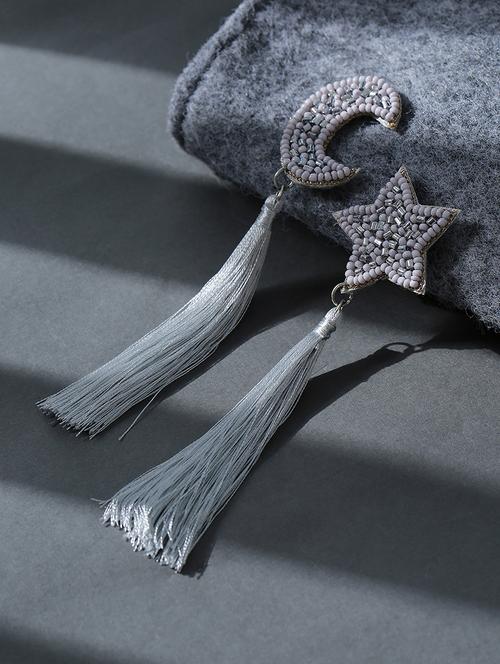 silver metal drop earring - 18182503 - Very Small Image - 1