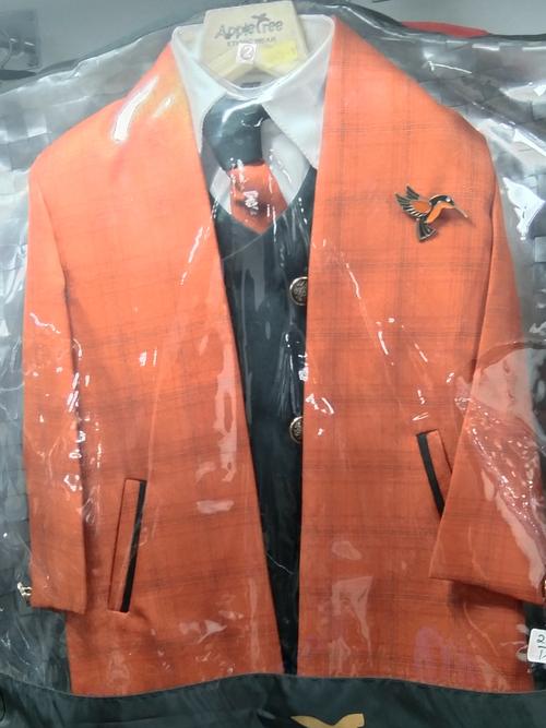 dressing  - 18198256 - Very Small Image - 1