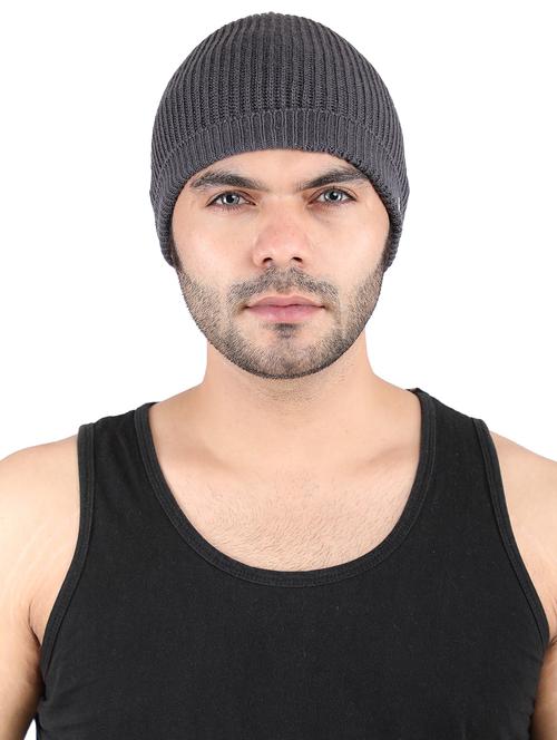 grey wool caps and hat - 18198758 - Very Small Image - 1