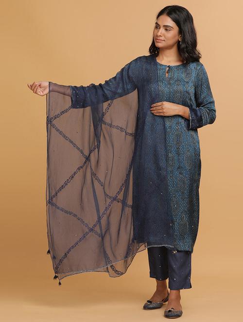 embroidered floral dupatta - 18206663 - Very Small Image - 1