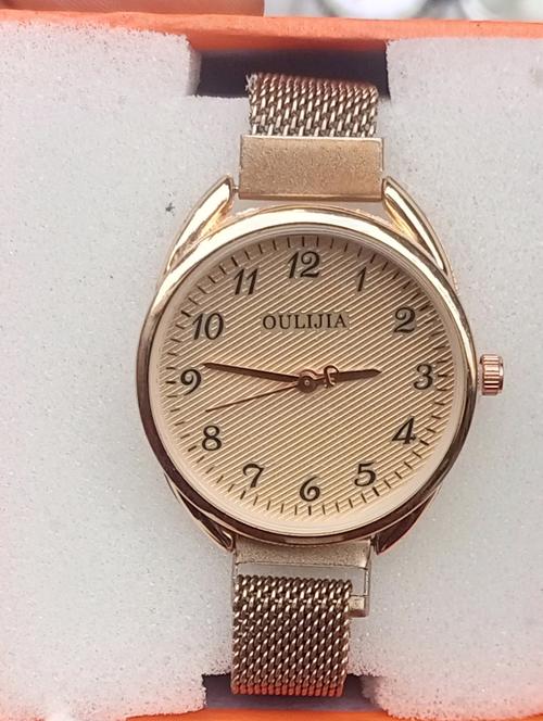 analog watch for men  - 18207194 - Very Small Image - 1