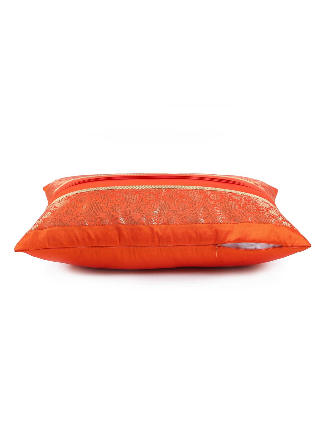 set of 2 red foliage brocade cushion cover with pleats - 18249094 - Standard Image - 4