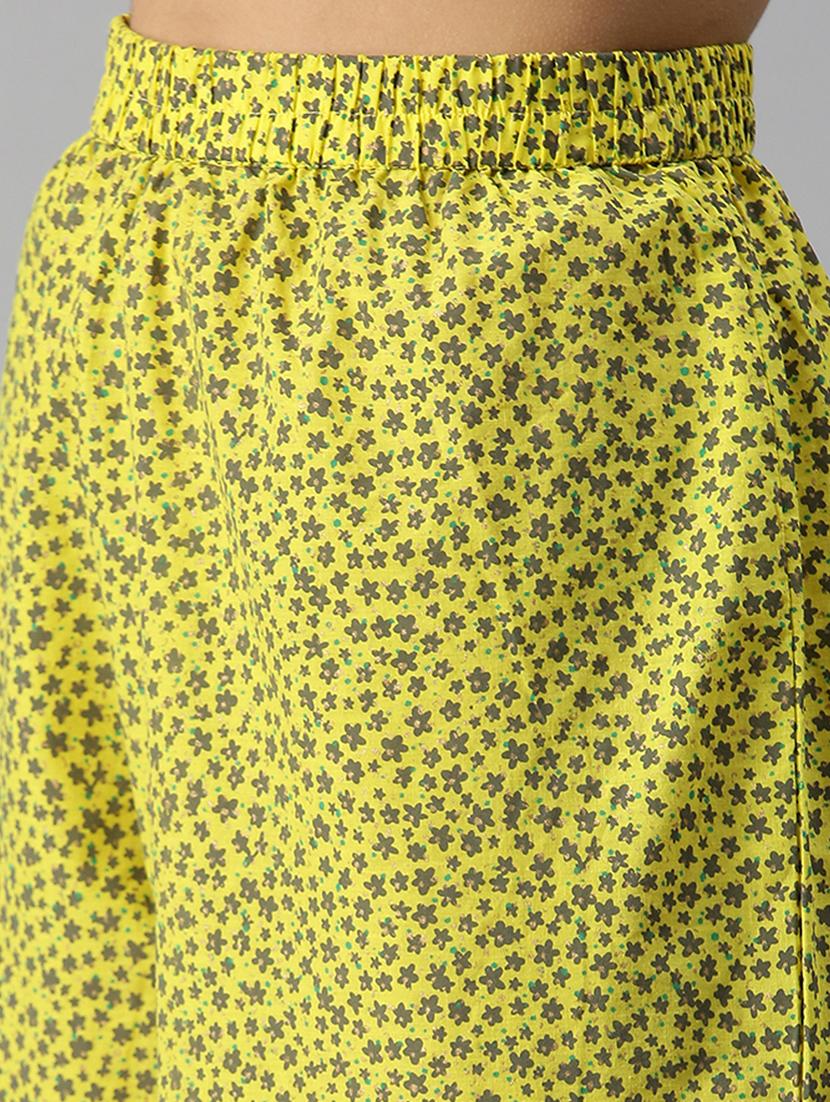 lime printed suit set - 18260915 - Standard Image - 6