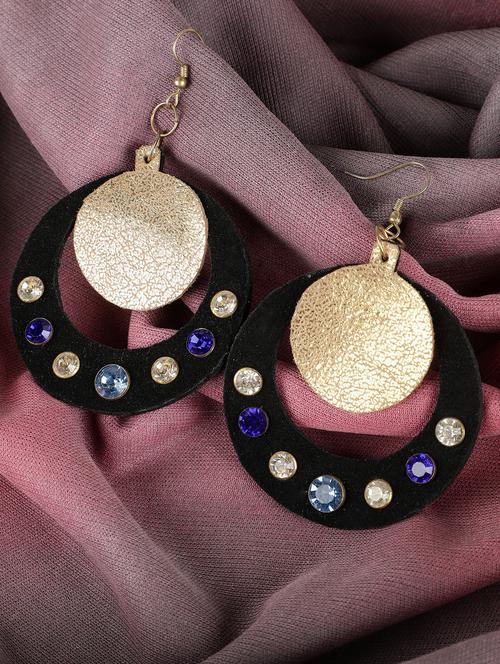 black rubber drop earring - 18270934 - Very Small Image - 1