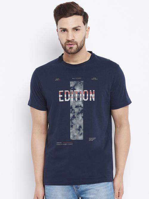 navy blue chest-printed t-shirt - 18282387 - Very Small Image - 1