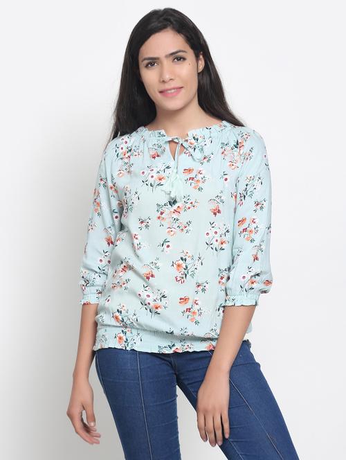three quarter sleeve floral regular top - 18299386 - Very Small Image - 1