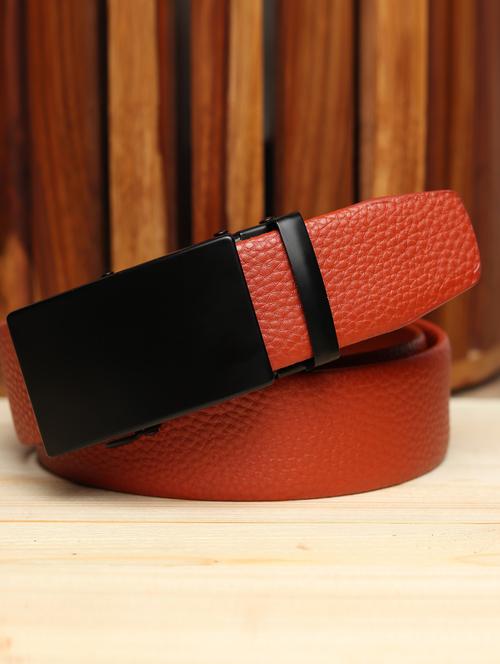 red leatherette belt - 18299438 - Very Small Image - 1