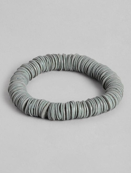 grey plastic bangle  bracelet - 18300691 - Very Small Image - 1