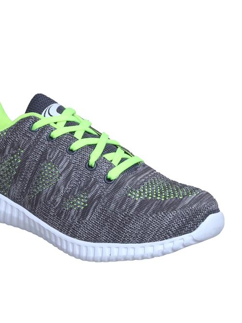 tuff shoes in which your feet  - 18304060 - Very Small Image - 1