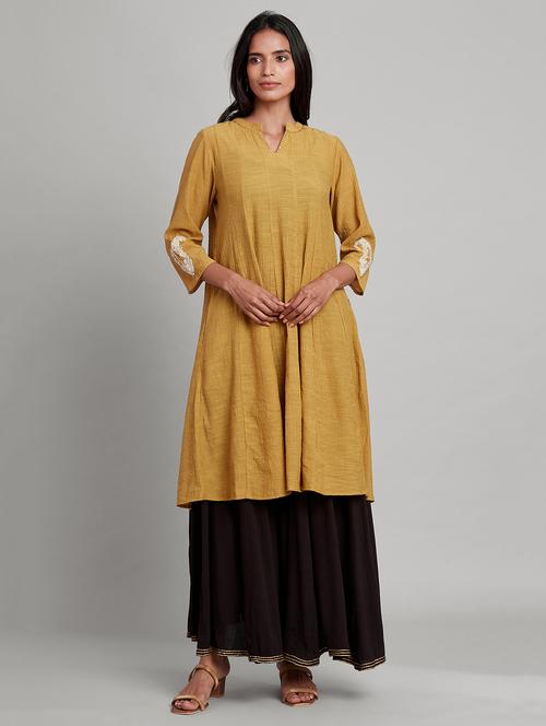 women's flared kurta - 18304622 - Very Small Image - 1