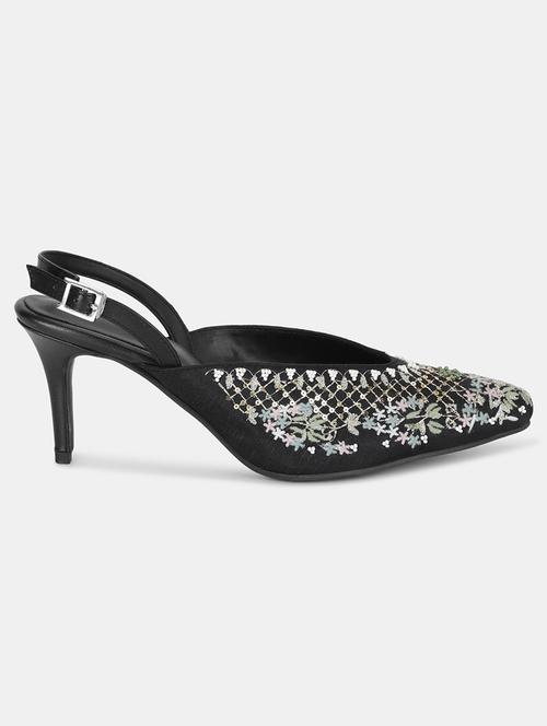 black embroided ethnic pump - 18305174 - Very Small Image - 1