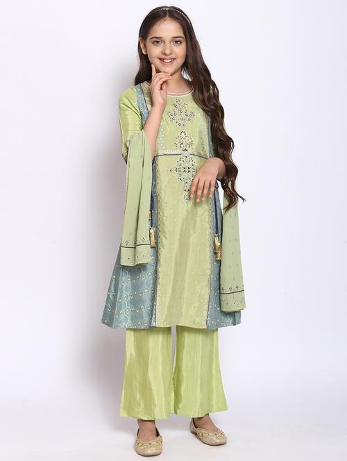 green printed suit set  - 18305445 - Very Small Image - 1