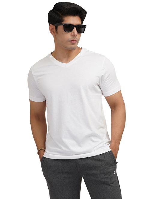 white solid t-shirt - 18313036 - Very Small Image - 1