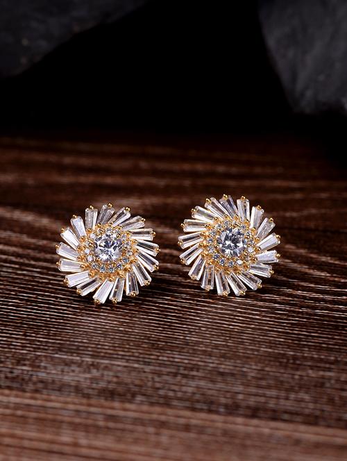 white brass studs earring - 18321055 - Very Small Image - 1