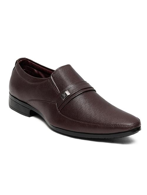 brown slip on shoes - 18326470 - Very Small Image - 1