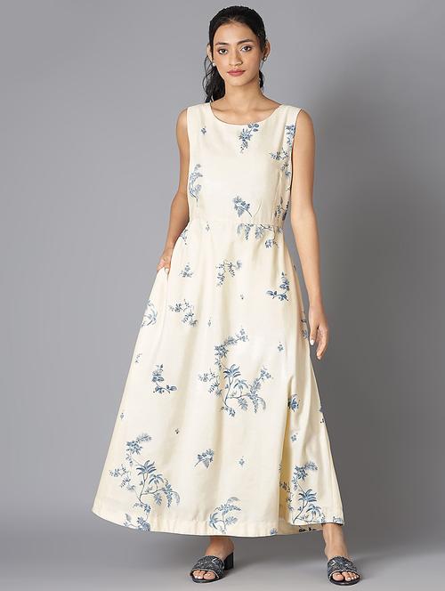 white floral flared ethnic dress - 18327128 - Very Small Image - 1