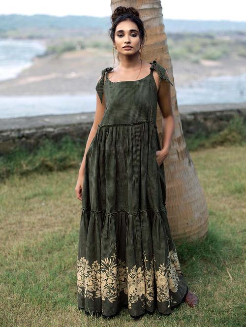 tie knot sleeved printed flared dress - 18333842 - Very Small Image - 1