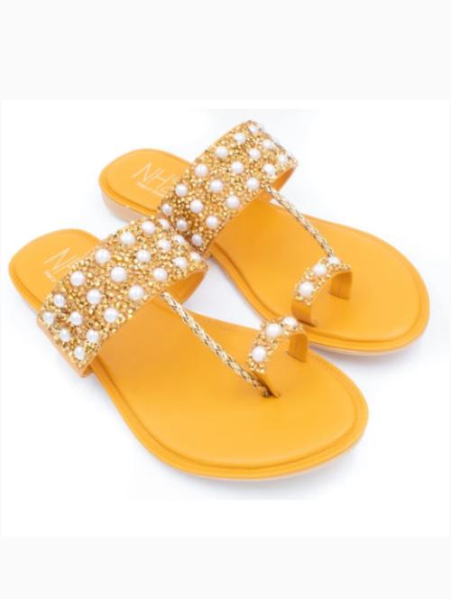 party wear slippers  - 18335426 - Very Small Image - 1