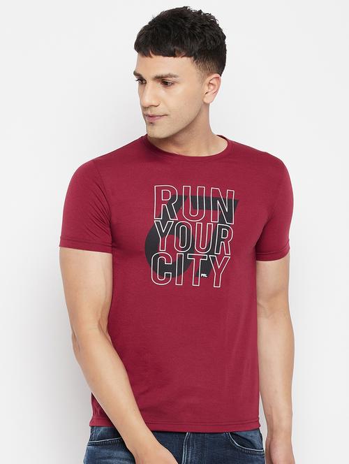 maroon chest-printed t-shirt - 18345766 - Very Small Image - 1