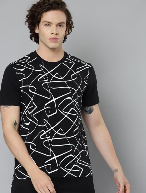 black front-printed t-shirt - 18346304 - Very Small Image - 1